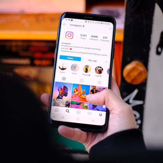 500+ Instagram Bio On Life Quotes, Ideas, Captions